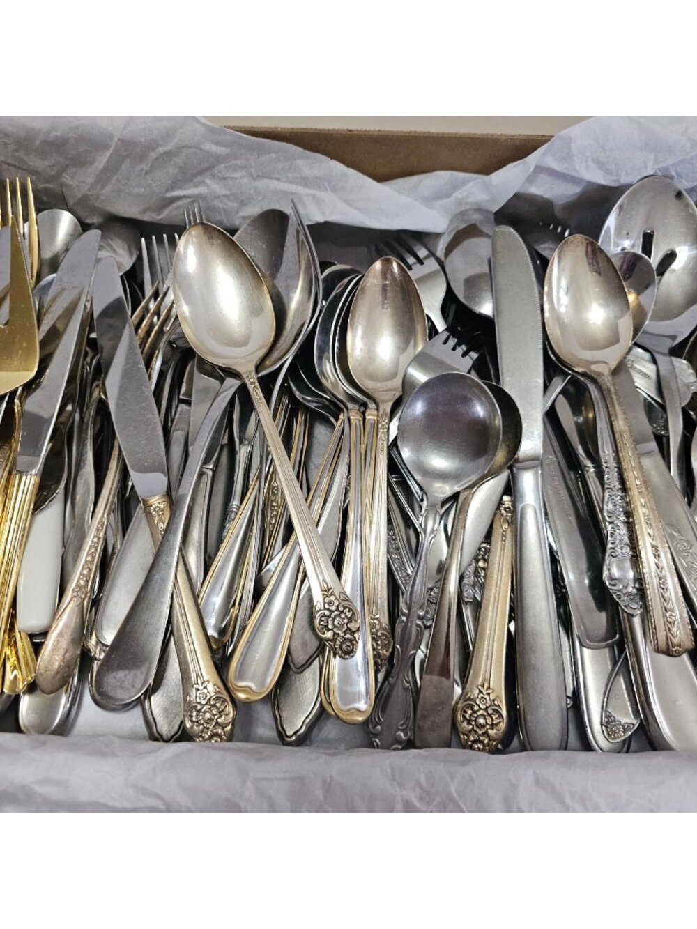 Silverplate Stainless 12lb Lot Flatware name brand metal crafts jewelry DIY recy